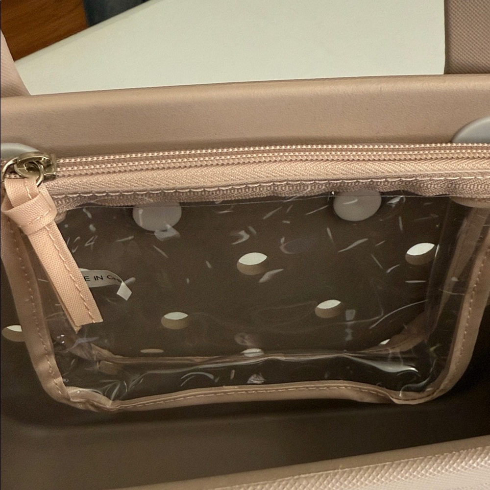 Bogg Tote Bag - Picture 3 of 4